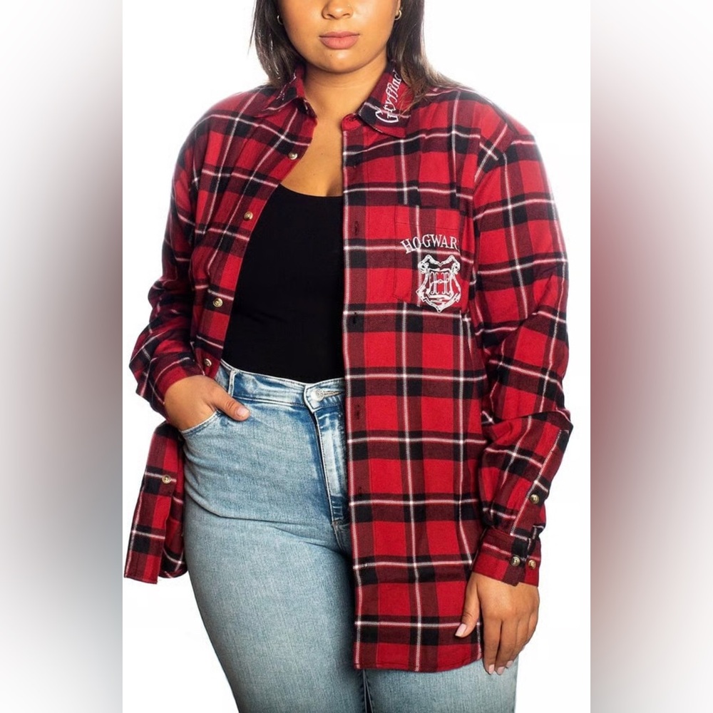 Cakeworthy Harry Potter Gryffind or House long sleeve flannel Size Large